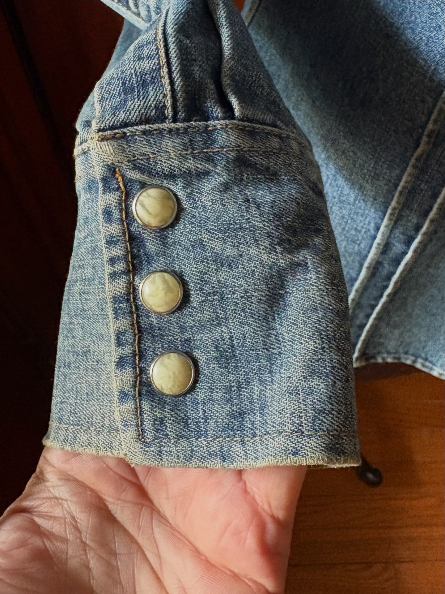Denim shirt with quilted loons