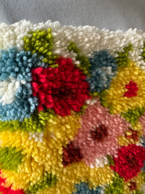 Floral rug sweatshirt