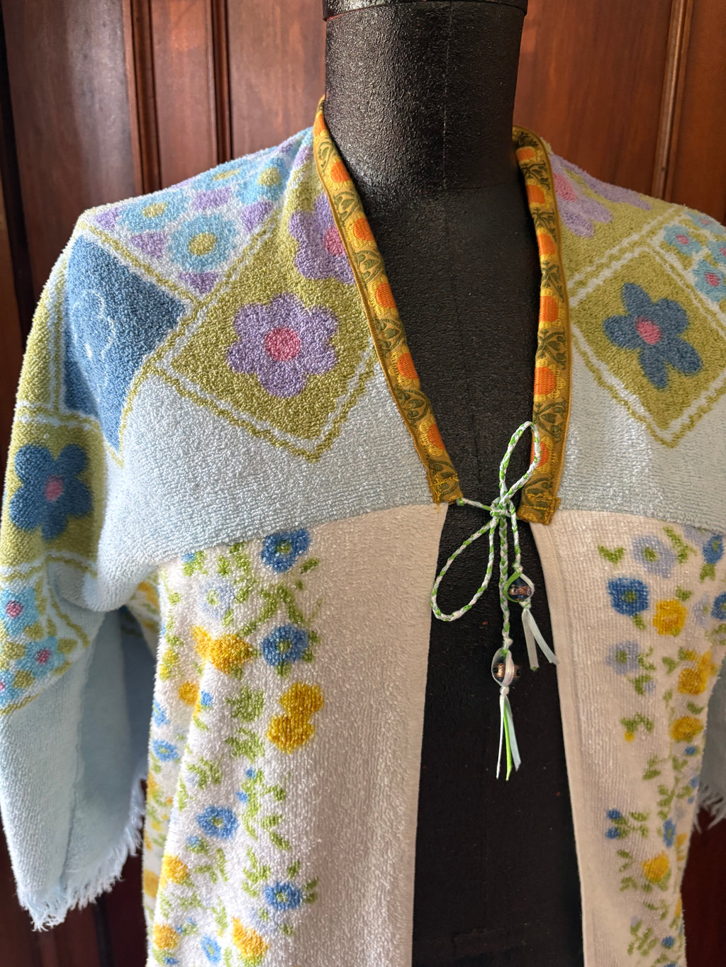 Cornflower Garden towel robe