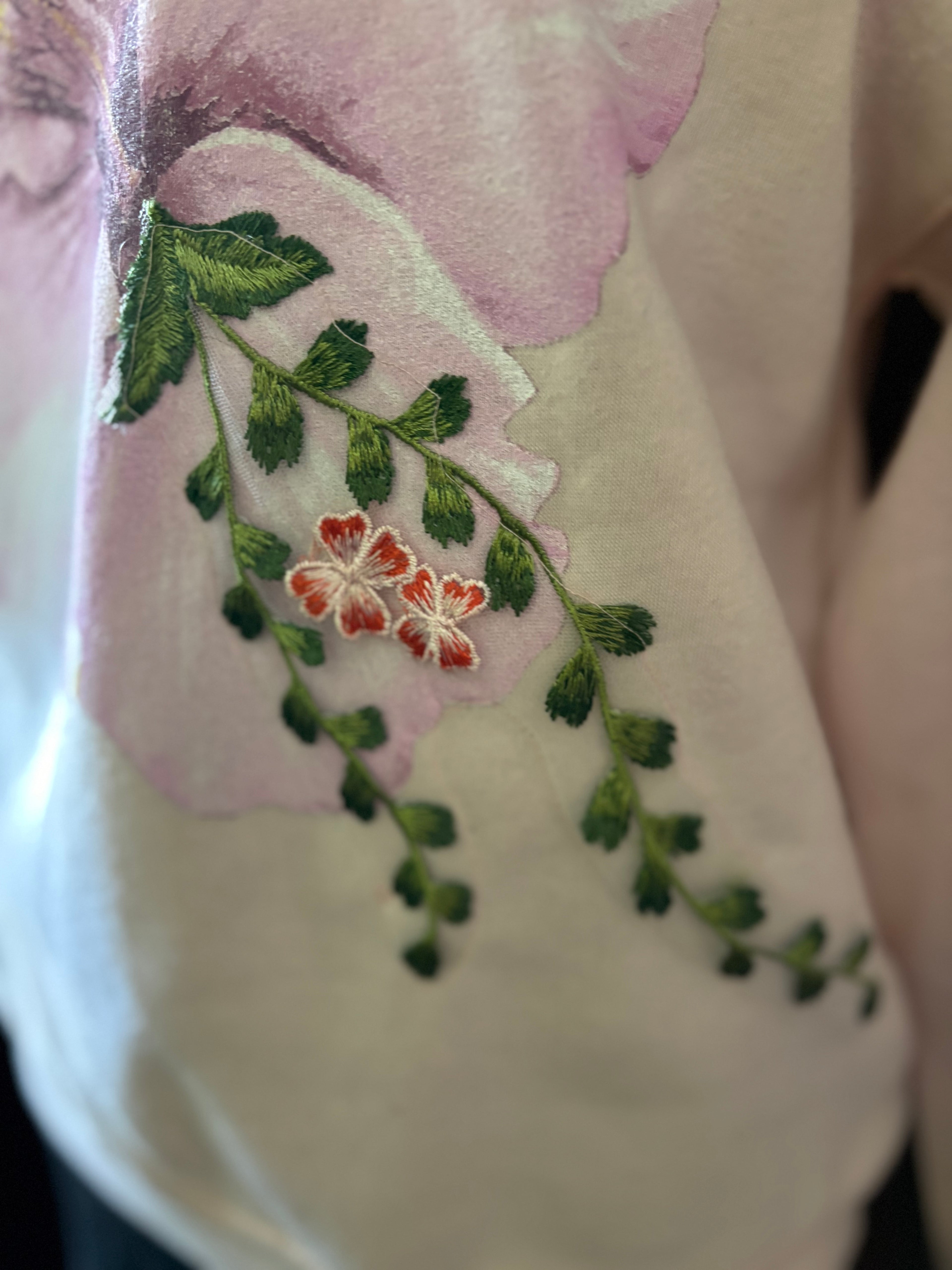 Hibiscus sweatshirt