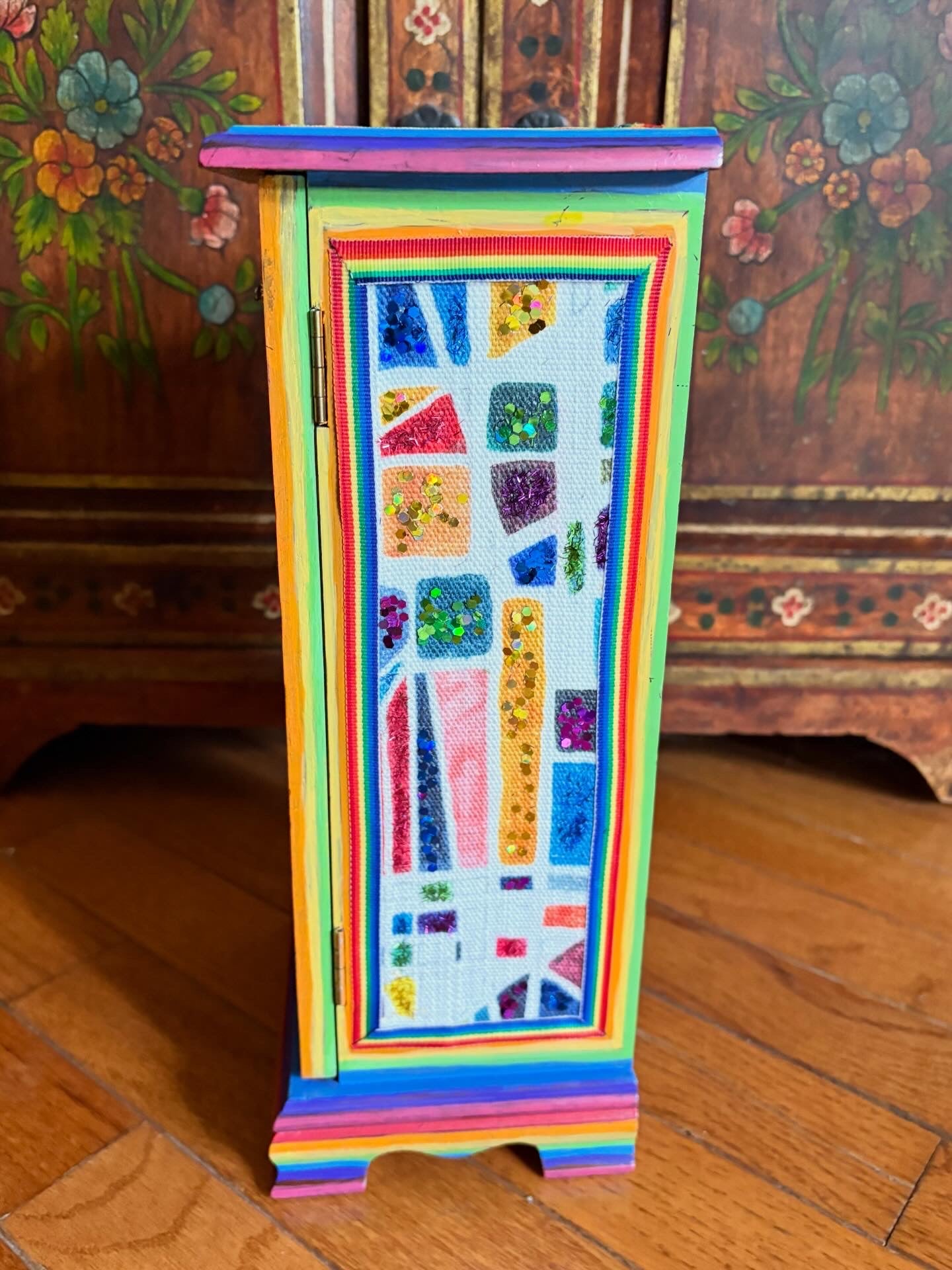 Rainbow sparkle jewelry box