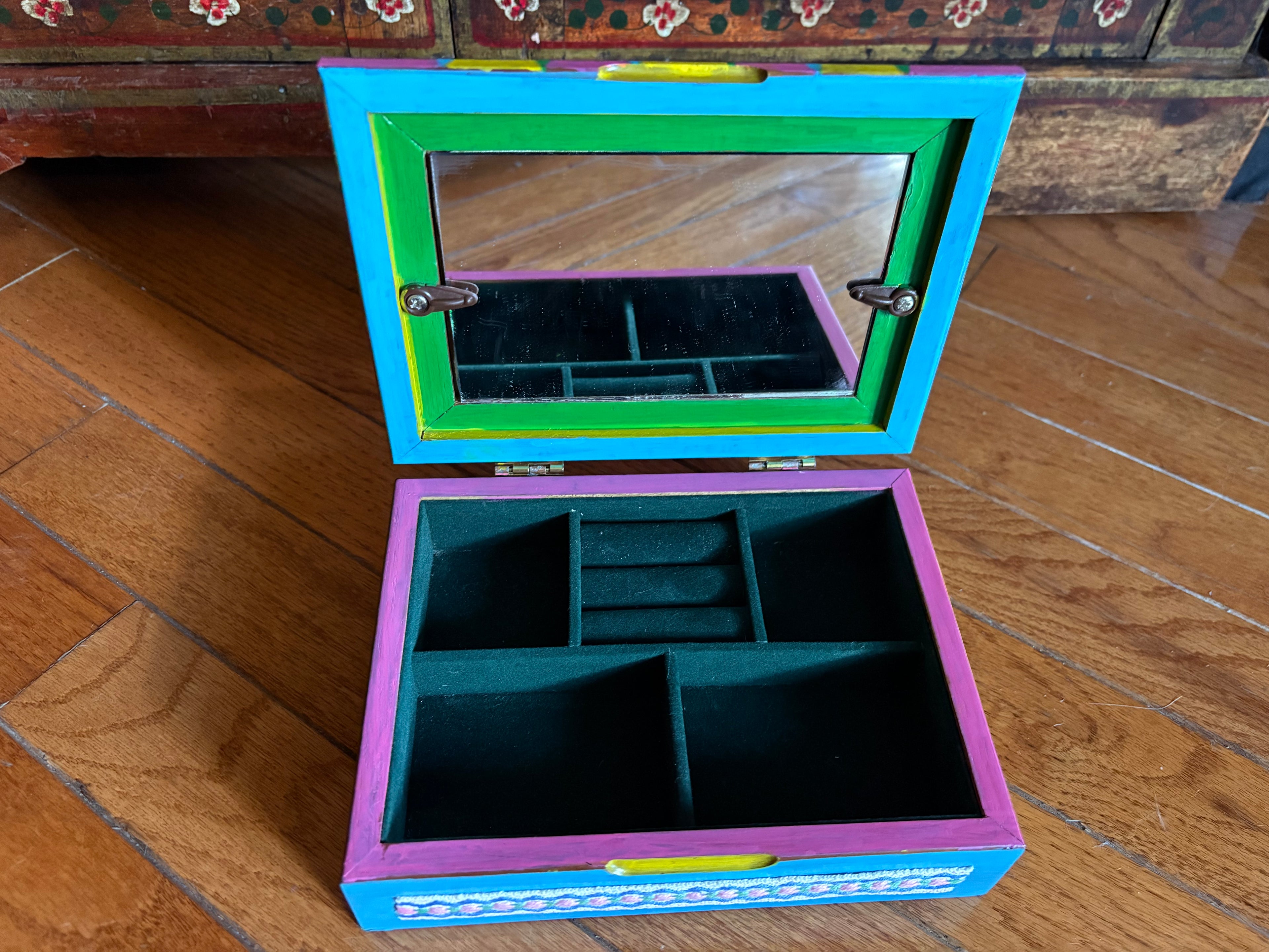 Colourful cottage jewelry box