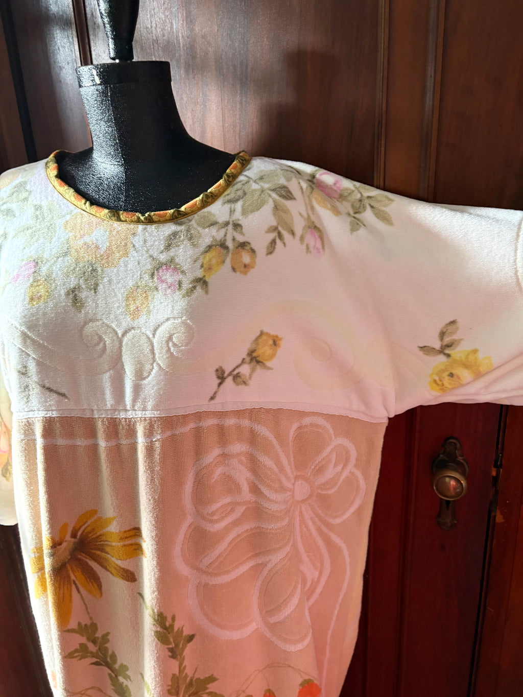 Lazy Daisy towel caftan