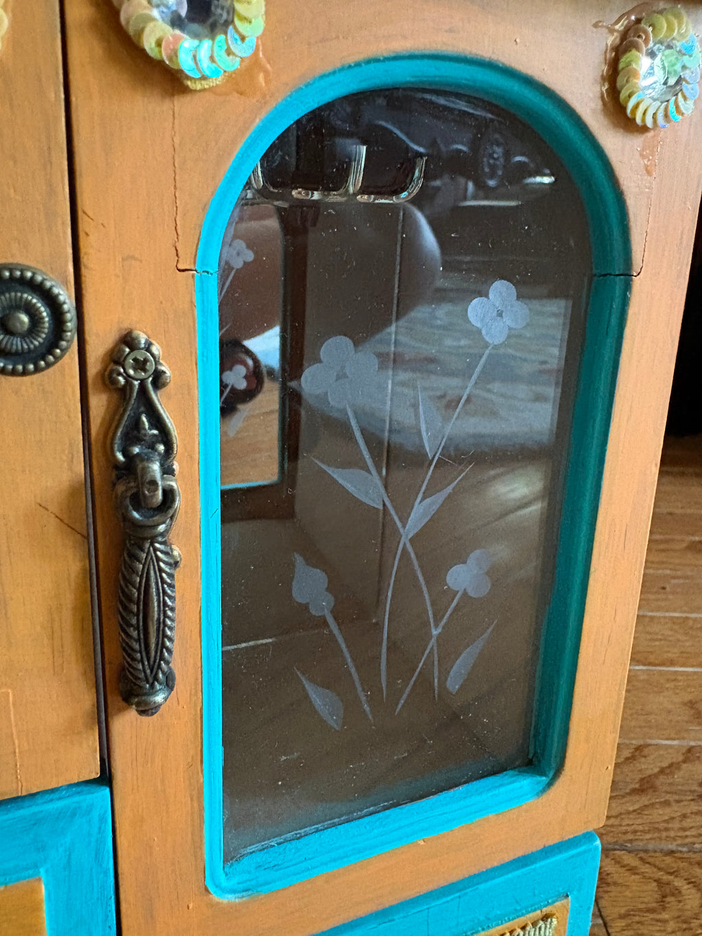 Kids At Play jewelry box
