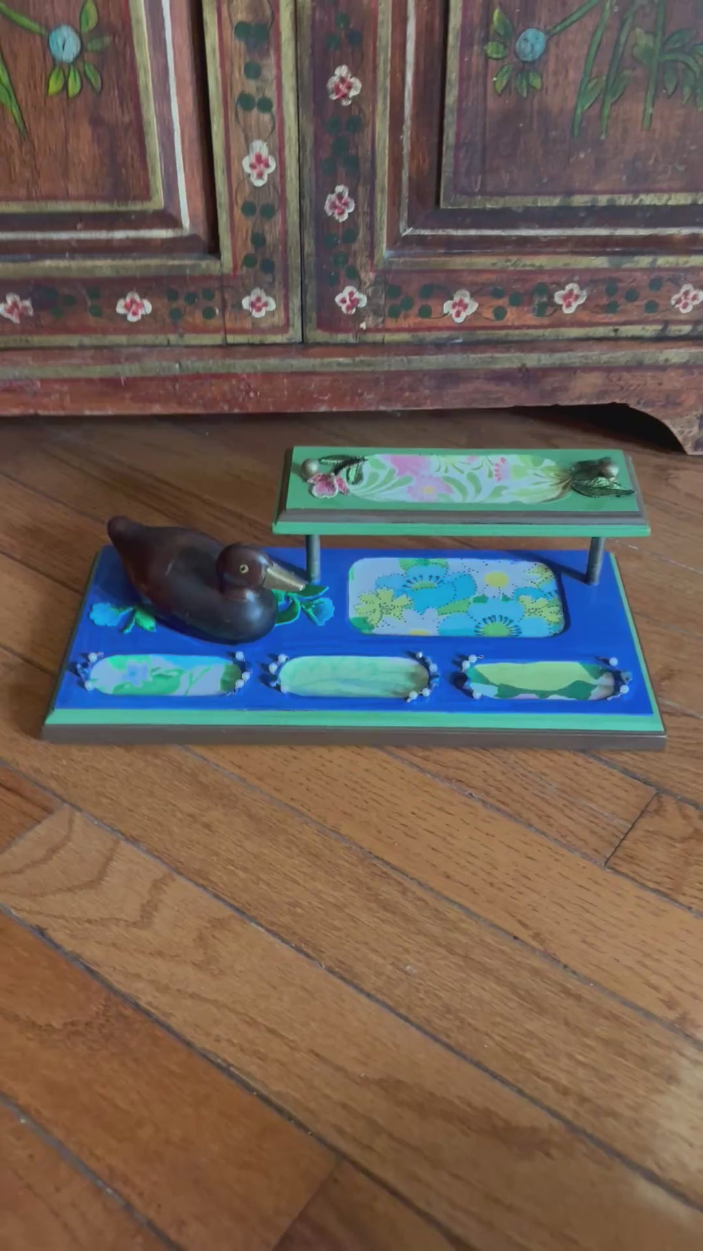 Duck pond jewelry organizer