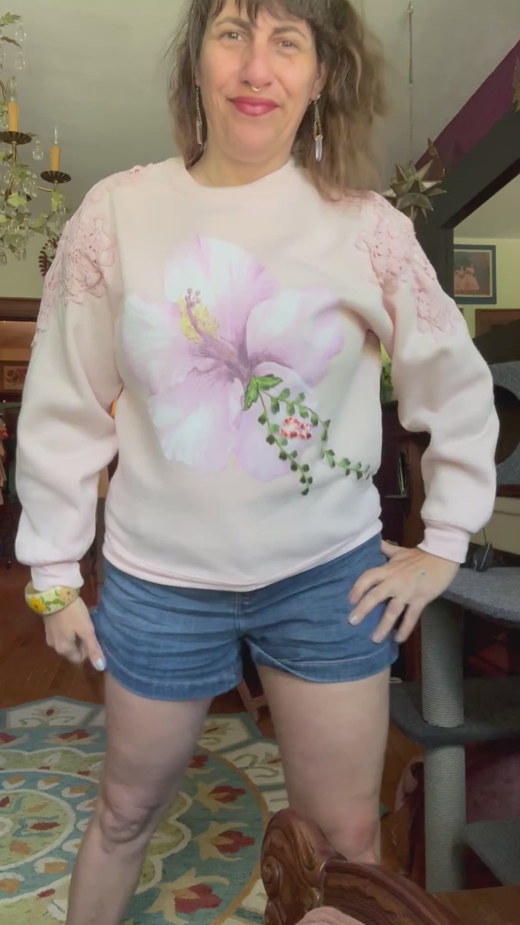 Hibiscus sweatshirt