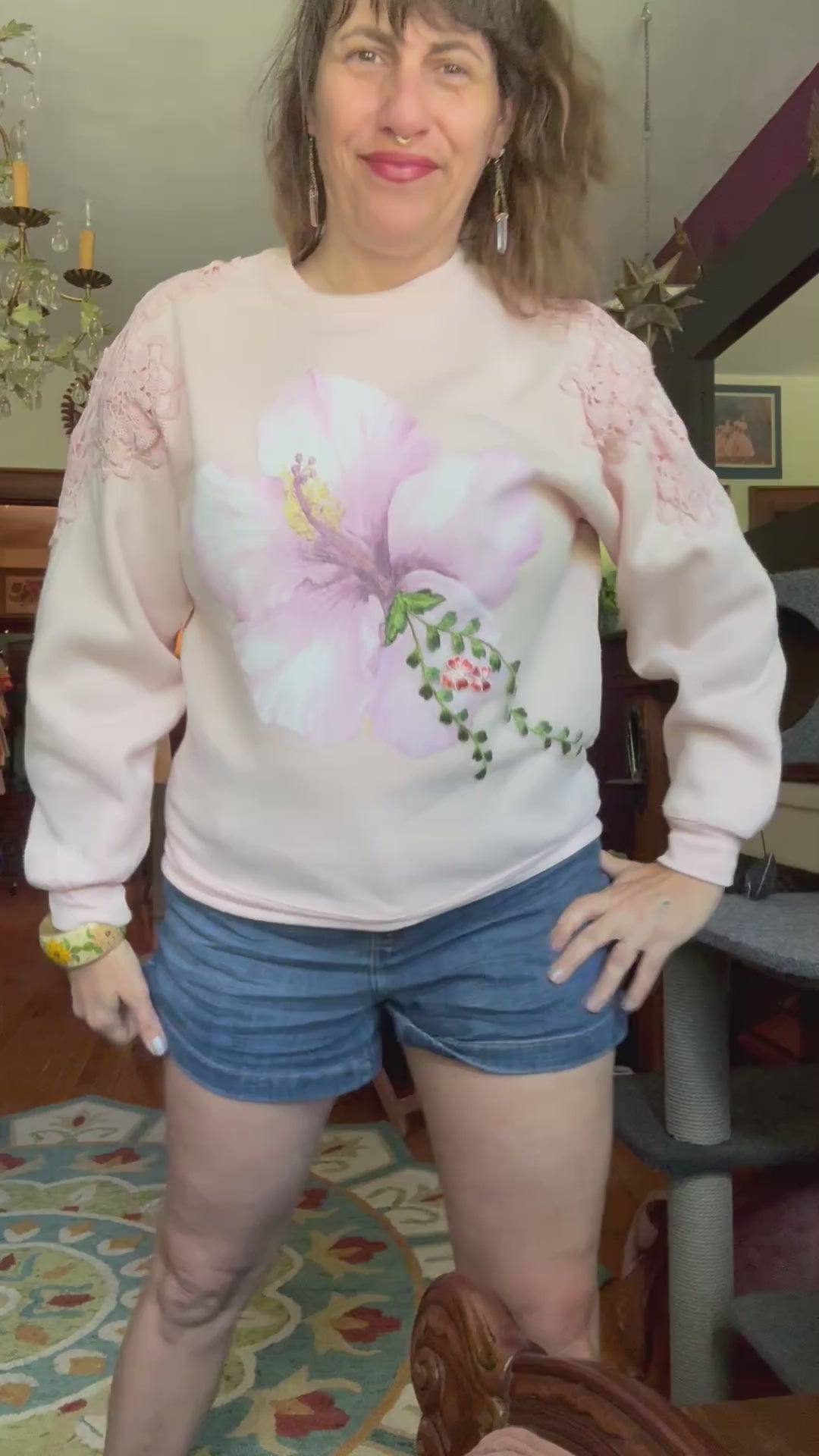 Hibiscus sweatshirt